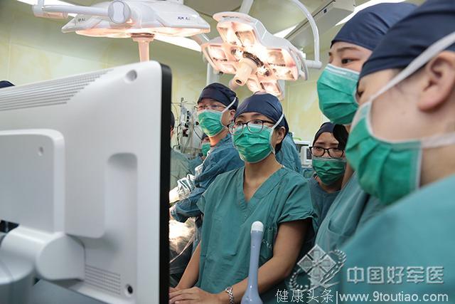 母亲移植子宫给女儿 全国第二例人子宫移植术在西京医院实施