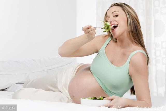 孕期营养补充法则：孕妇到底怎么吃，10月后生出的宝宝才聪明健康