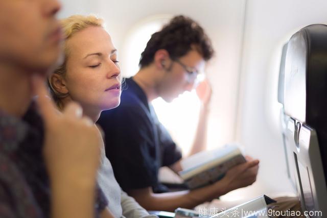 坐飞机千万不能乱吃药，糖尿病人更要小心