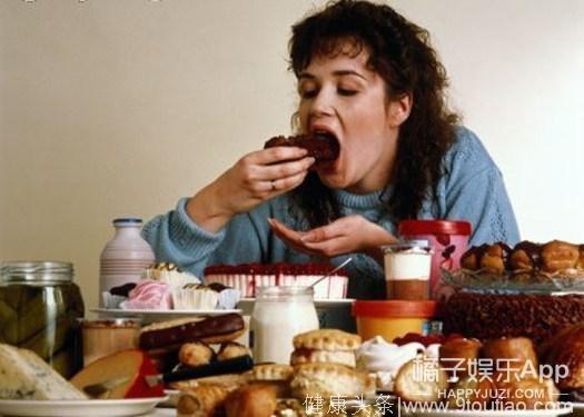 减肥的姑娘，你的饮食习惯中可能隐藏着心理危机！