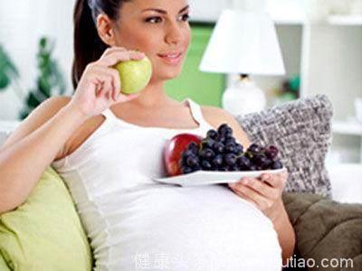 怀孕期间多吃这4种水果有益胎儿发育，越来越聪明并且降低畸形率