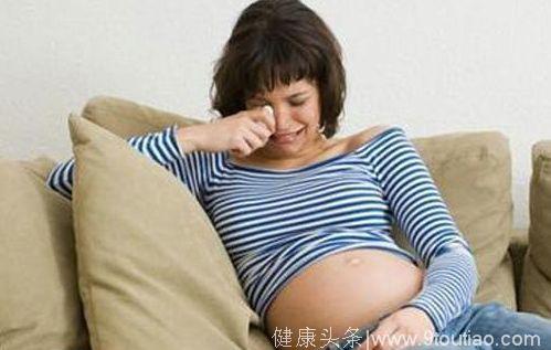 怀孕期的这个行为易造成宝宝出生兔唇畸形，孕期需杜绝此行为