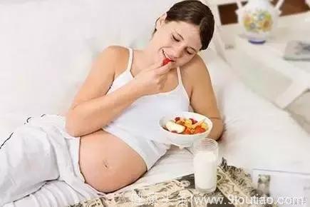 如果你怀孕了，孕妈吃这6种水果，胎儿睫毛长又漂亮，像个洋娃娃