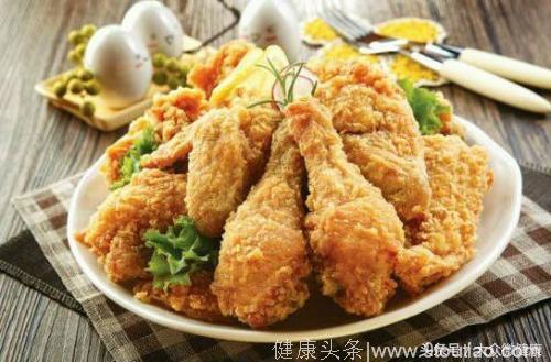 医生：晚上吃这7种食物，会让你失眠、多梦、睡不踏实