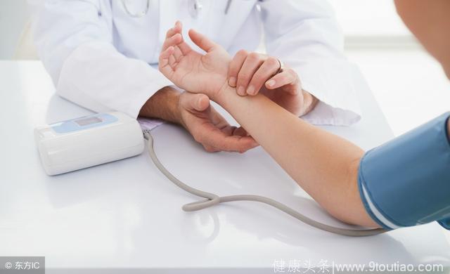 高血压是一种怎样的疾病？缬沙坦胶囊要如何服用？