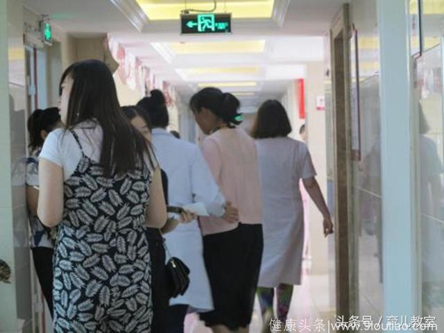 三十七岁浙江孕妇去做产检，医生检查后发现，子宫里空空如也！