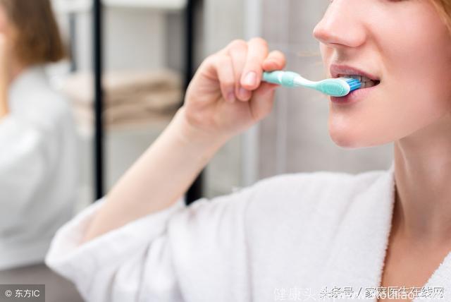 使用了三周的牙刷有多脏？不注意这3点，迟早会得口腔疾病