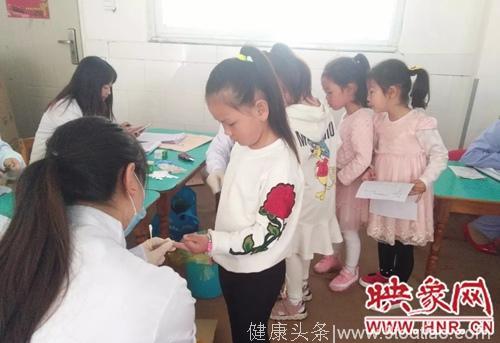 西平县第二人民医院为辖区儿童健康体检