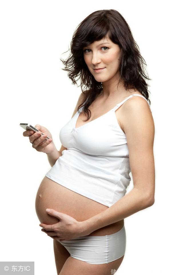 孕妇玩手机会让胎儿长胎记？手机辐射会导致流产？玩手机9个注意