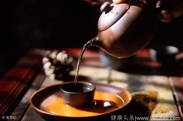 茶、山楂能辅助降血脂，血脂高不知道喝啥的赶紧学下这3种茶饮！