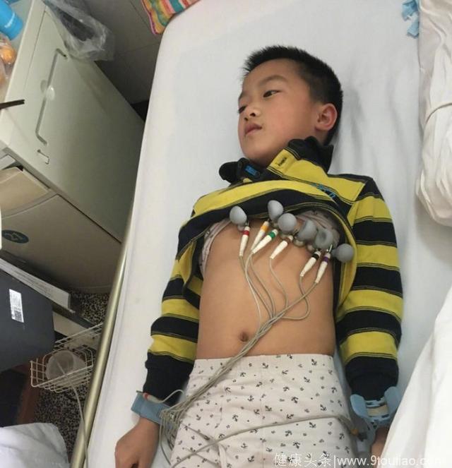 感动中国：8岁孩子捐髓救患白血病爸爸！是什么让家庭遭遇不幸？