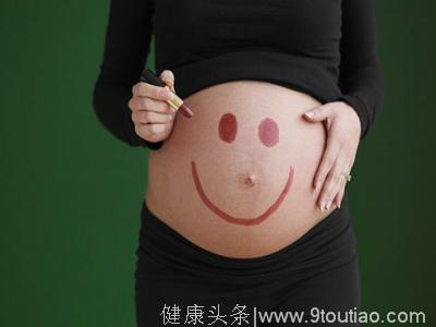 孕早期孕中期孕晚期有这3种情况，是胎儿在告诉妈妈：他不舒服了