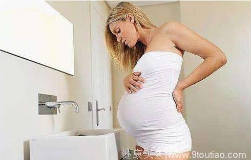 怀孕期间6大最尴尬的事情，尿频、孕吐等上榜，你中了几条呢？