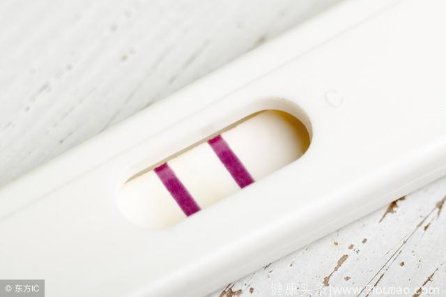 排卵试纸测怀孕靠谱吗？一深一浅代表什么？