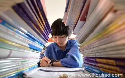 澳洲用“正念”帮助学生缓解焦虑，中国孩子还在遭受心理健康困扰