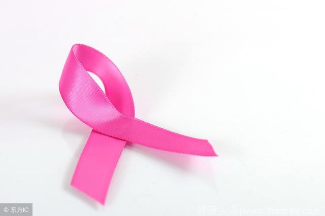 乳腺癌初期 身体可能会有5个症状 不要以为只是乳房肿块