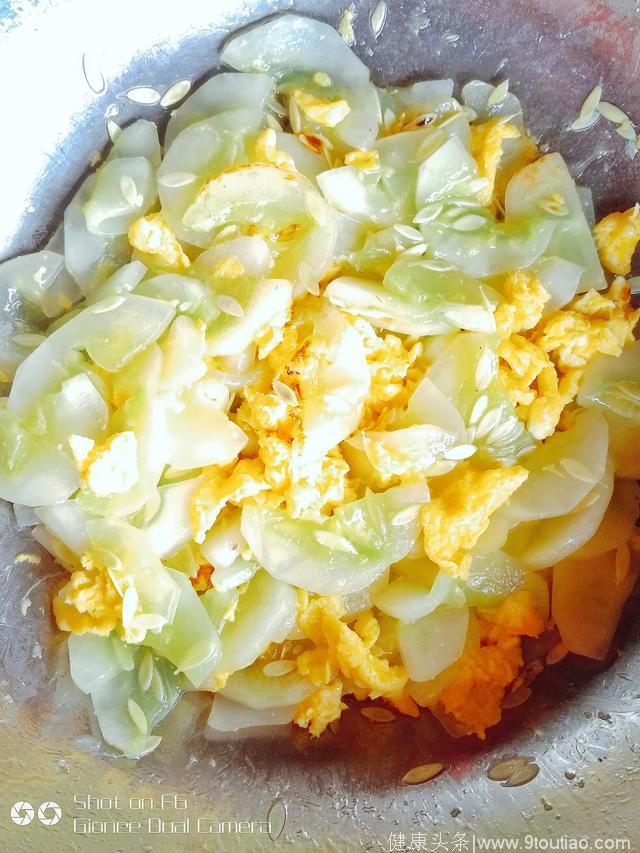 夏季既营养又可以减肥的一道家常菜——黄瓜炒蛋