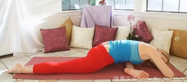 太柔软了！瑜伽老师教你7个动作改善僵硬，让身体更健康！