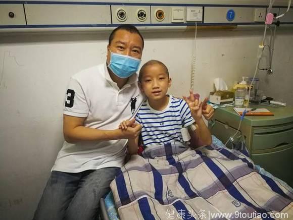 叶佳鹏有救了！中国企业家们义捐白血病患儿创造爱心奇迹
