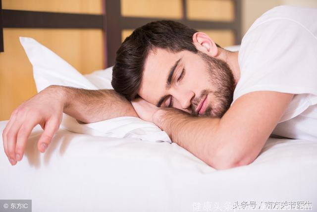 怎么睡更有利于颈椎的健康？没想到仰卧是首选