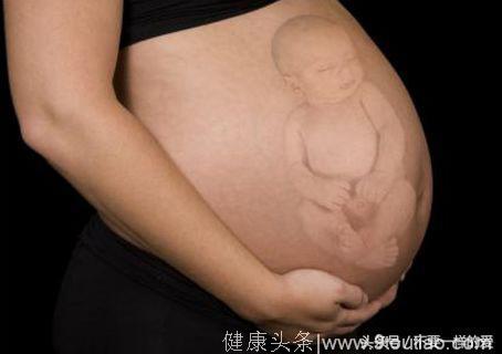女子怀孕五个月，肚子却大不起来，医院检查后，婆婆怒扇孕妇巴掌