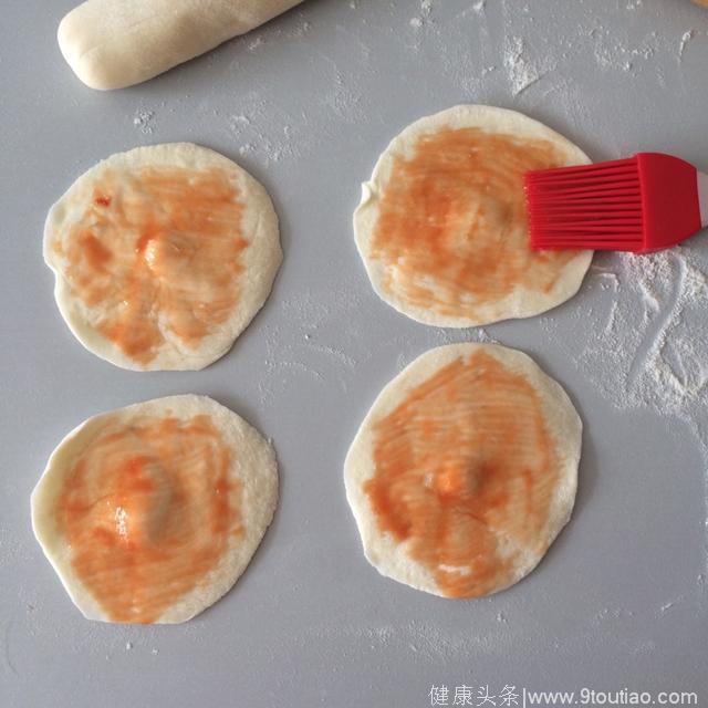 懒人做披萨——饺子皮做简易披萨