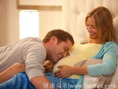 女人怀孕后，夫妻之间如果想要同房，怎样才不会对宝宝造成影响？