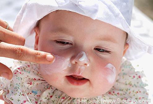 宝宝皮肤过敏该如何照顾？宝宝过敏体质湿疹反反复复，好烦啊