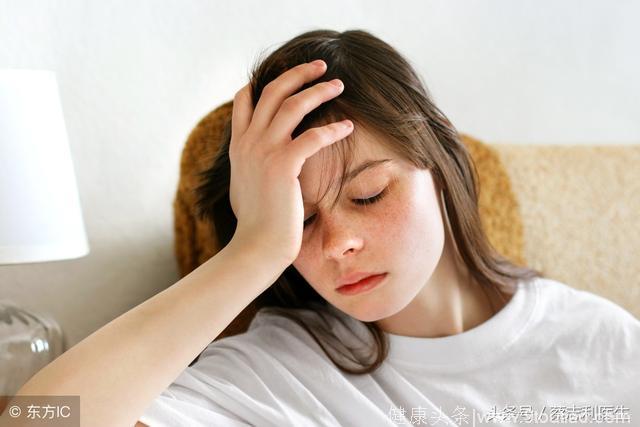 失眠一般是心理问题引起的，跟焦虑和强迫有关系