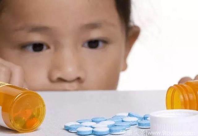 「提醒」国家药监局：18岁以下禁用这种感冒药……别再给孩子吃了！