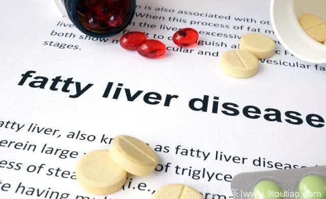 对抗脂肪肝：多吃这几种天然食物，刮肝油去肝脂，肝病不来扰