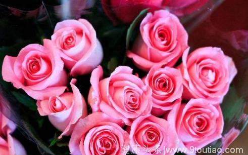 心理测试：送你玫瑰花，你会选哪一束？测你的婚姻会有哪些危机？