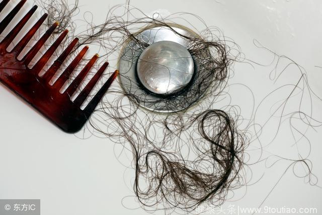产后哺乳期脱发，下面这五个办法可以帮到你，完美对抗刘海炸毛
