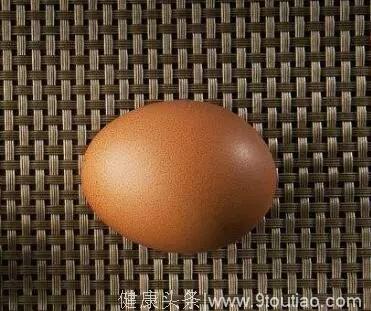 心理学：4个鸡蛋，哪个是双簧的？测出你是富贵命吗？