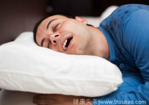 有肝病的人，若是睡觉时出现这5种表现，那恭喜你，肝病正在好转！