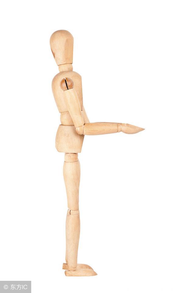 日本医师推一招：每天抬抬脚，就能改善退化膝关节炎
