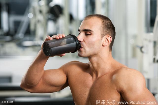 吃蛋白粉能长肌肉吗？想健身，必须摄入蛋白粉吗？