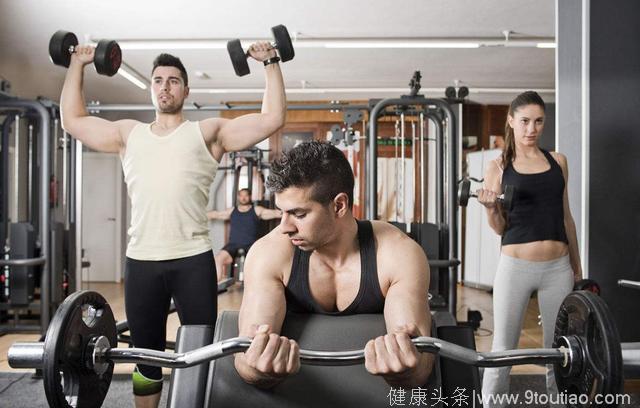 健身房训练改为在家徒手健身，3个月后肌肉会更强吗？