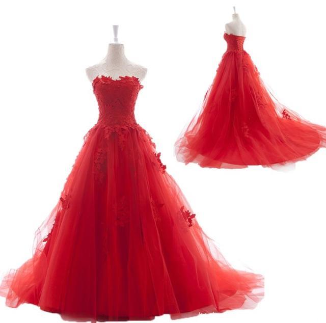 心理测试：你最喜欢哪款红色婚纱？测你以后会成为女强人还是小女人