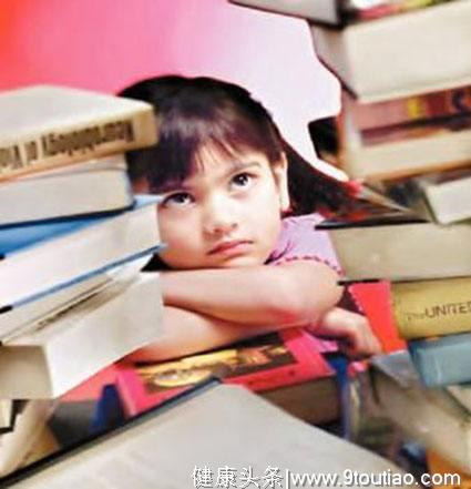 作业成为家长负担是教育的失败，家庭教育不能成为学校教育的附庸