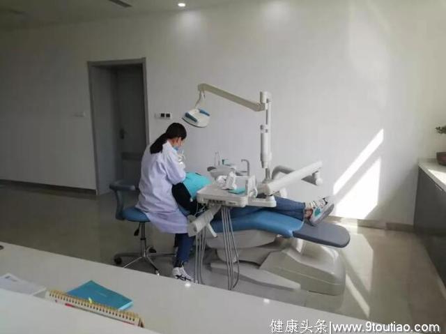 3月21日江苏省口腔专家到宿迁市儿童医院口腔中心会诊、指导工作