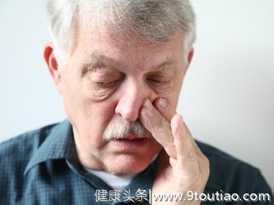 普通感冒跟过敏性鼻炎，应该如何区分？医生教你3招，看完就知道