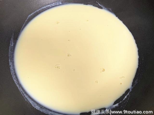 做豆浆时，黄豆万万不可直接打成浆！多加这1步，豆浆又香又浓