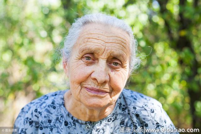女性更年期防骨质疏松　学会5变化动作养肌保骨