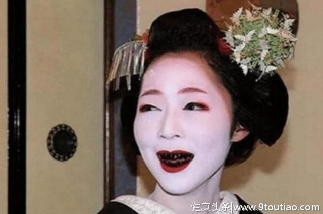 很多国家都有压迫女人的恶习，日本人最奇葩，不是眉毛就是牙齿