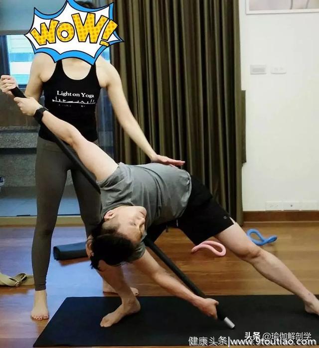 46岁苏有朋练瑜伽上热搜：运动和不运动，差距真的太大了