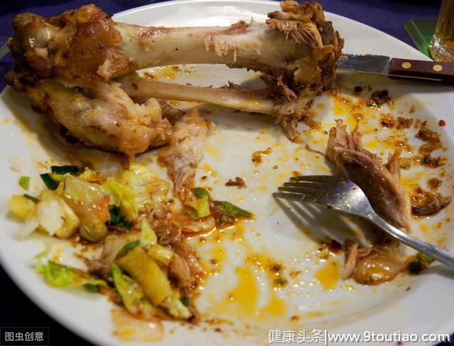 事实证明，胃癌多半和餐桌上的2样菜有关，如果有，要尽快扔掉