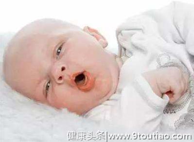 宝宝总是晚上咳嗽，可能是鼻炎在作怪！三种症状教你辨别鼻炎