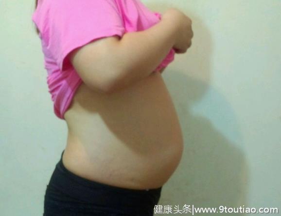 怀孕4、5个月，为什么有些孕妇显怀，有些孕妇不显怀？