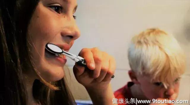 宝宝蛀牙的4大原因你真的了解吗？关爱口腔健康，专家指出这5点